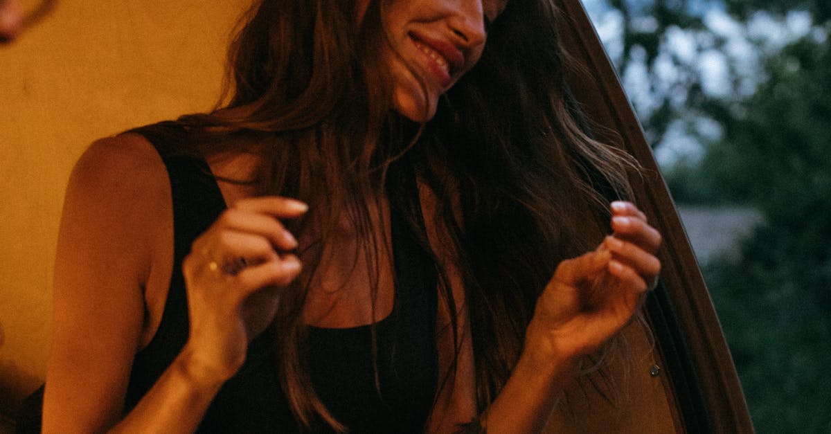 The Role of AI Girlfriends in Shaping Trust Issues Among Couples