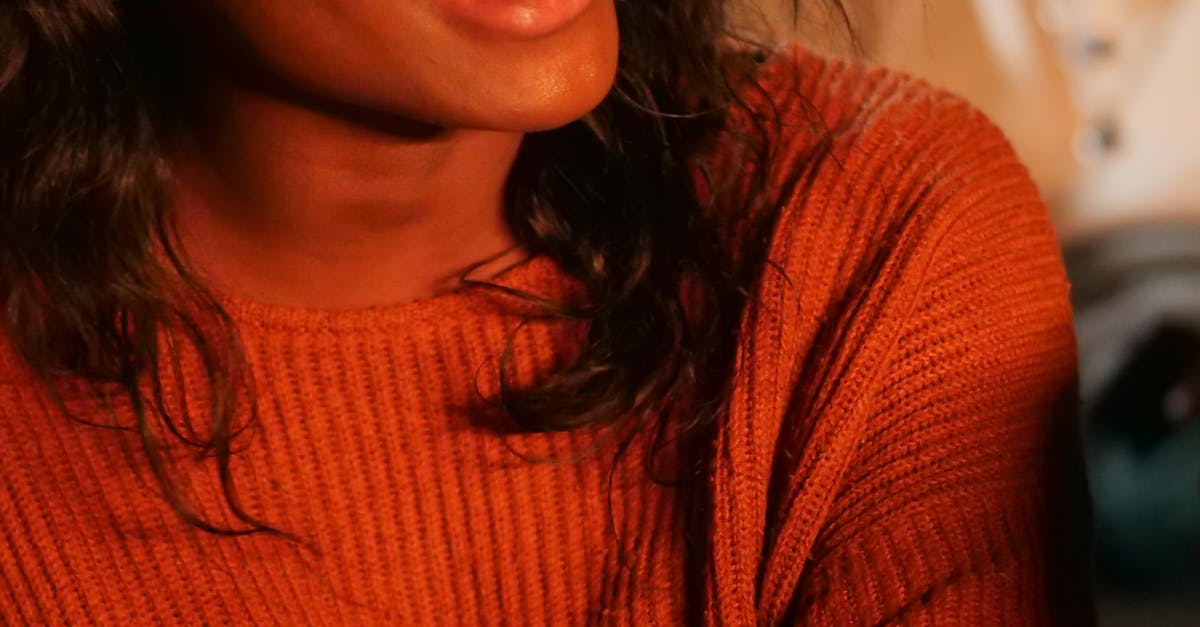 User Vulnerability: The Impact of Emotional Manipulation by Virtual Partners